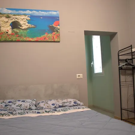 Viktoria * Bari
